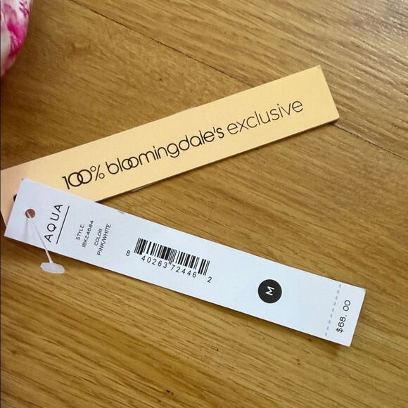 NWT Aqua Floral Pink Halter Top Cropped Size Medium - Picture 2 of 5